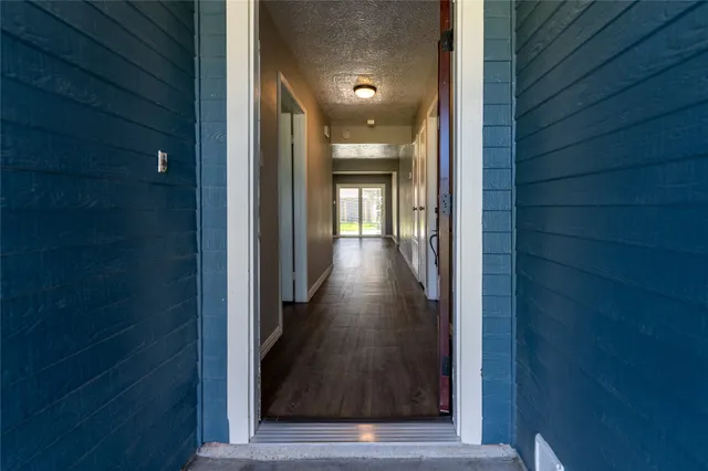 $1,950 | 2027 Alabama Street, Pasadena, TX 77503