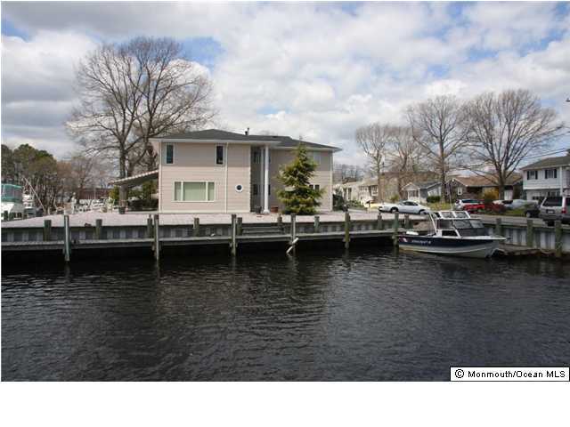1836 Drive Point Point Pleasant, NJ 08742 - Photo 1 of 3 Primary Photo