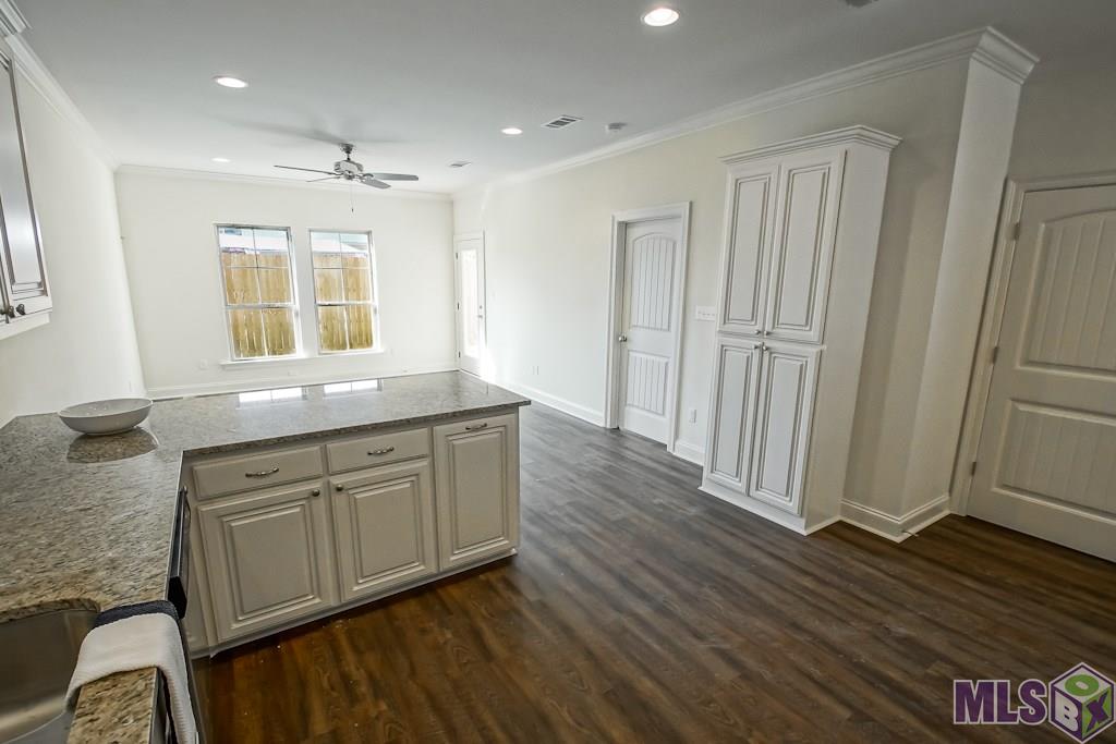 9017 Lockhart Road, Unit 4D Denham Springs, LA 70726 - Photo 8 of 21