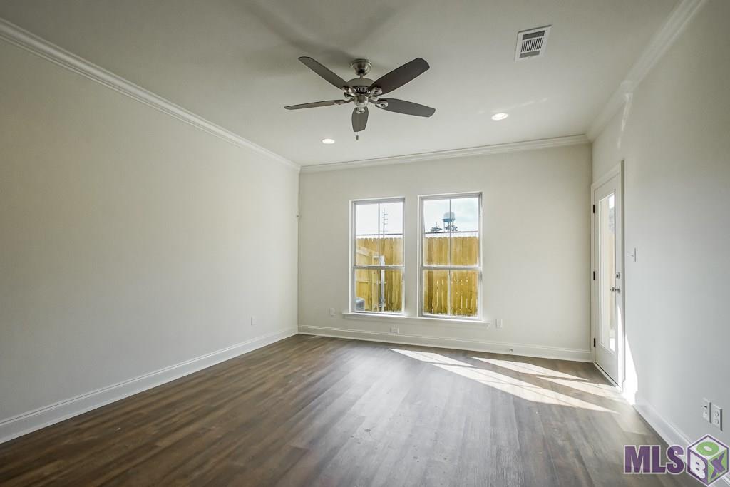 9017 Lockhart Road, Unit 4D Denham Springs, LA 70726 - Photo 10 of 21
