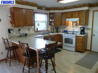 7690 North 250 West Decatur, IN 46733 - Photo 4 of 30