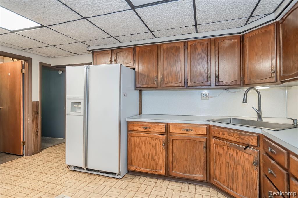 4169 North Belsay Road Flint, MI 48506 - Photo 16 of 31 Gallery Image 16