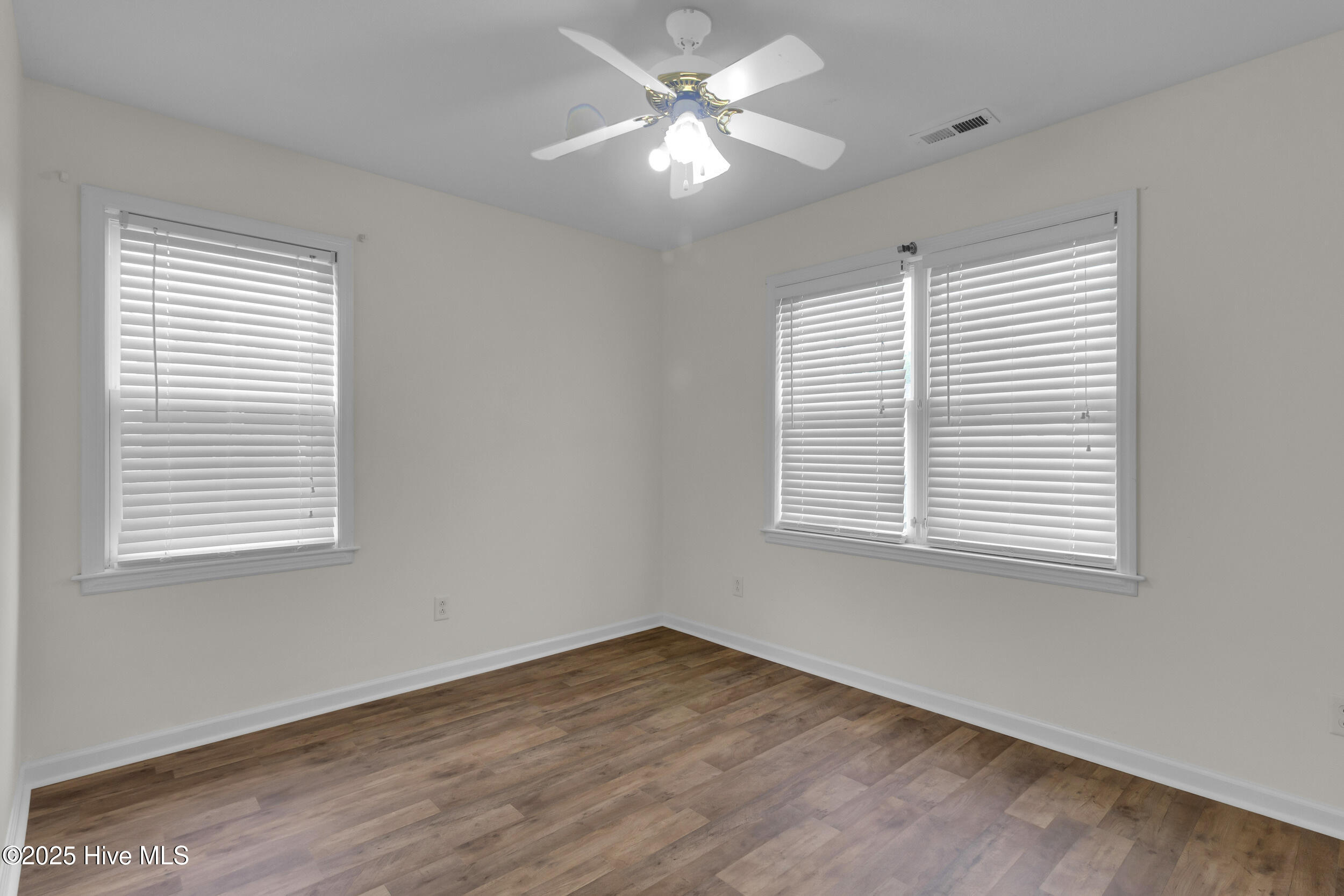 108 Luke Court New Bern, NC 28560 - Photo 15 of 19 15_img_9765