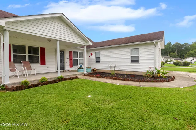 $1,750 | 108 Luke Court, New Bern, NC 28560