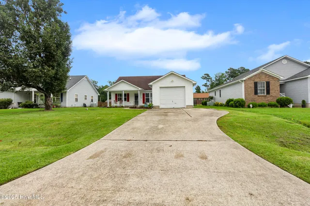 $1,750 | 108 Luke Court, New Bern, NC 28560