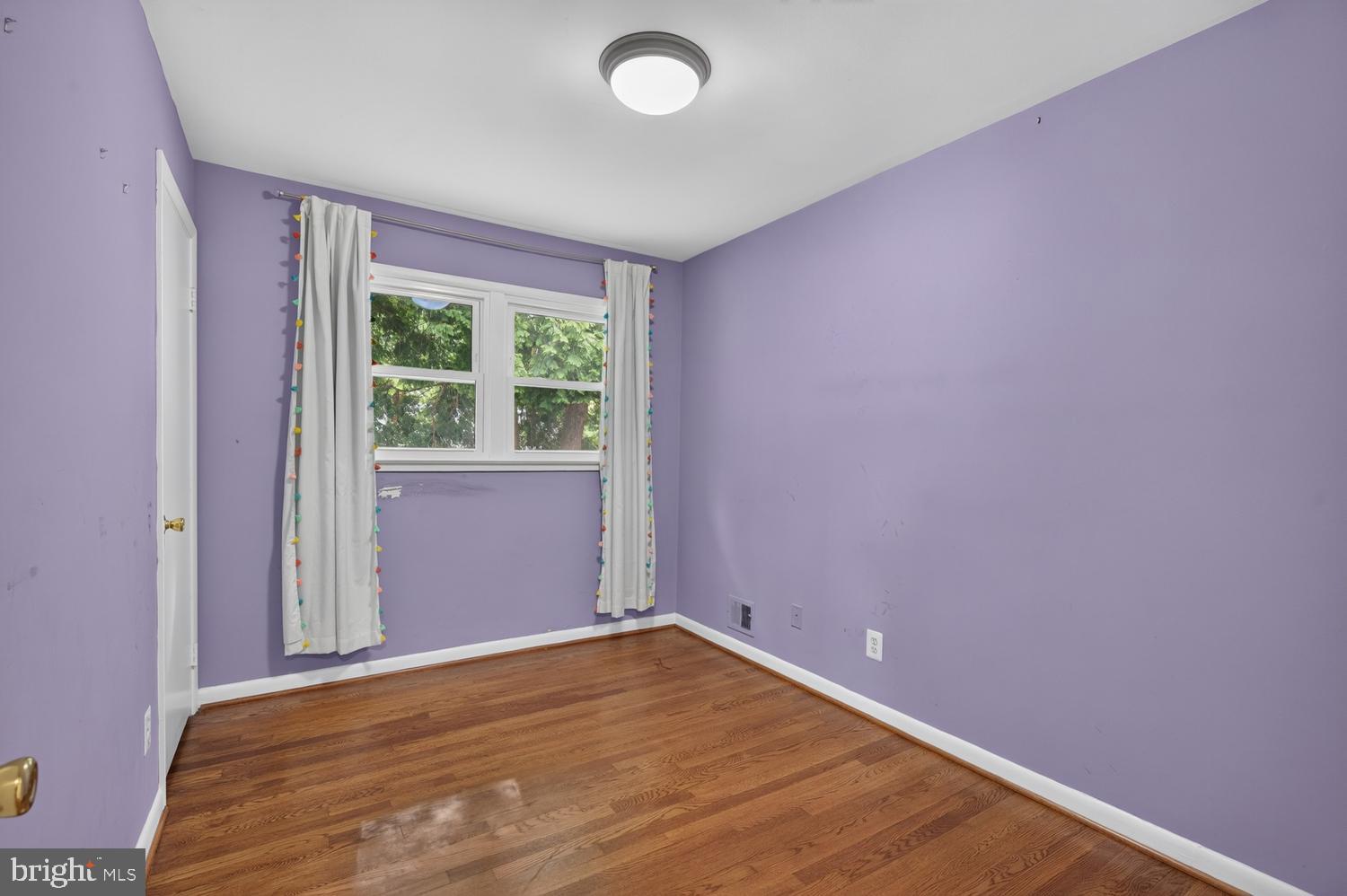 7011 Sea Cliff Road McLean, VA 22101 - Photo 21 of 37 Upstairs Bedroom 2