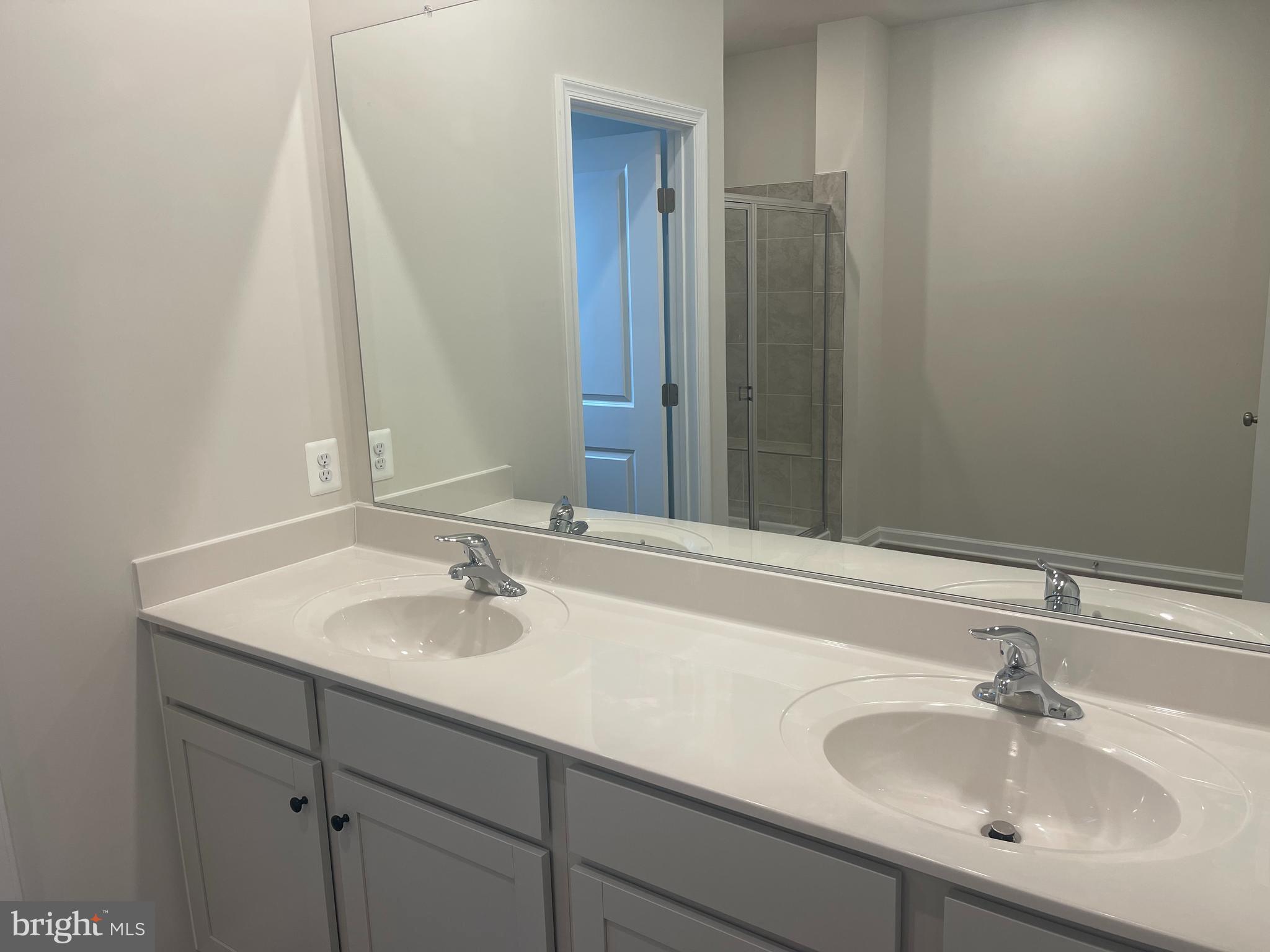 11 Forest Grove Avenue Ranson, WV 25438 - Photo 8 of 16