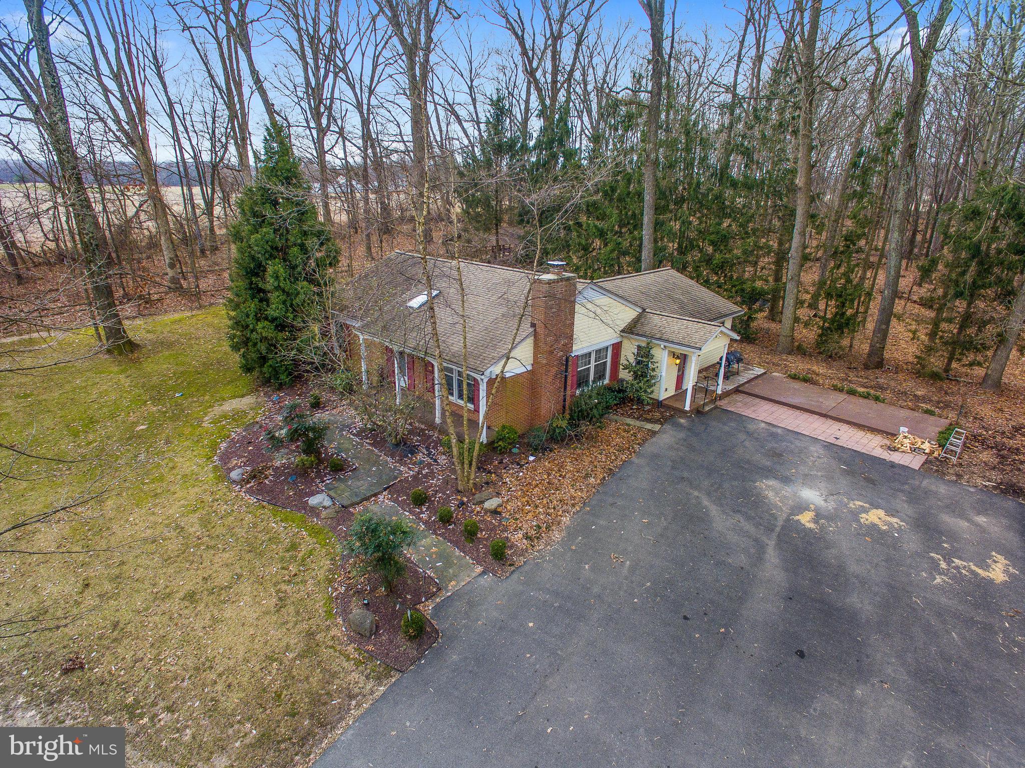 6518 Damascus Road Gaithersburg, MD 20882 - Photo 8 of 13 Surrounded by trees and tons of land!