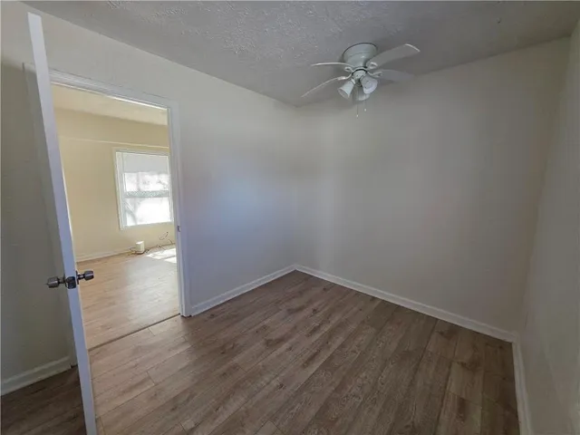 $222,000 | 1122 South Pearl Street, Independence, MO 64050