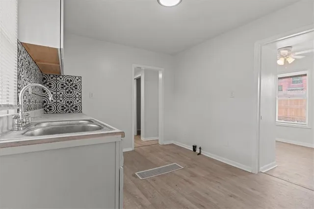 $222,000 | 1122 South Pearl Street, Independence, MO 64050