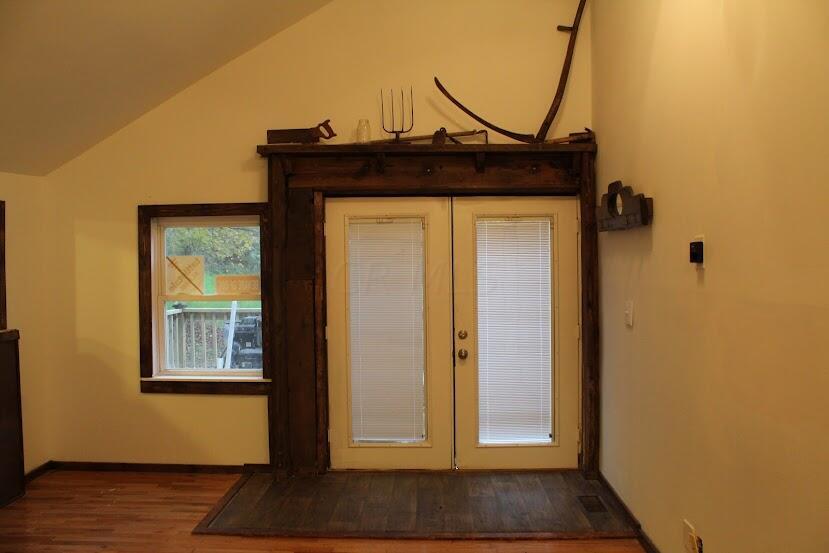 23074 Bigham Road Rockbridge, OH 43149 - Photo 3 of 37