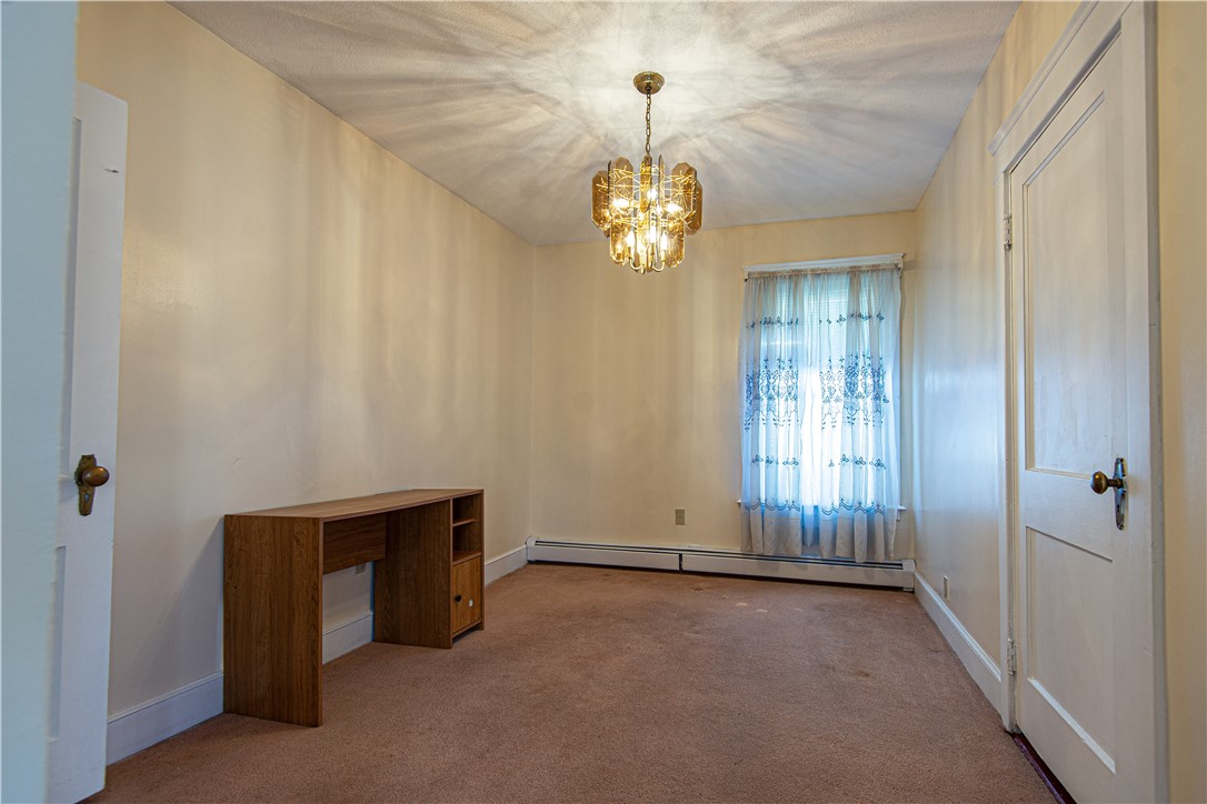 34 Tweed Street Pawtucket, RI 02861 - Photo 11 of 26