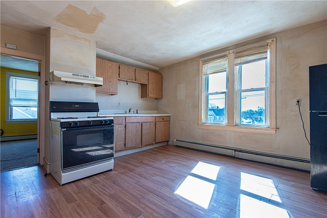 34 Tweed Street Pawtucket, RI 02861 - Photo 23 of 26