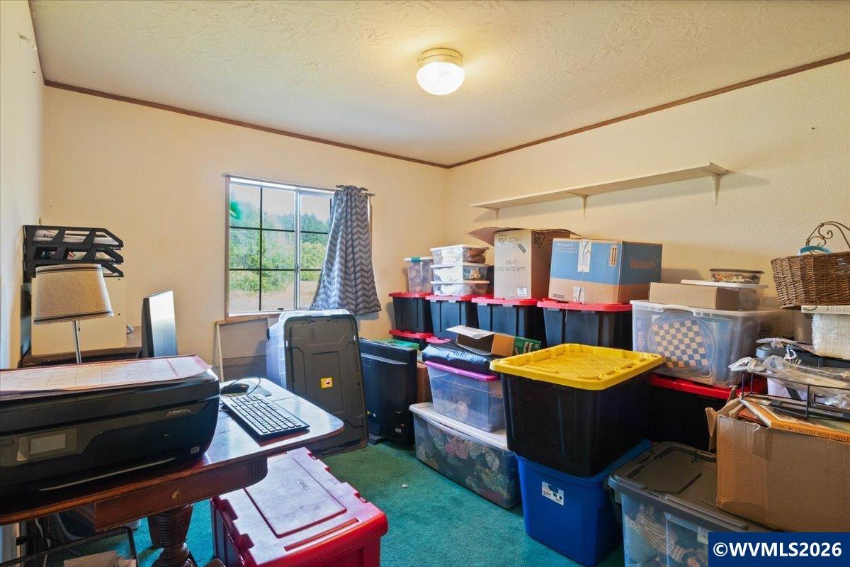 40450 South McCully Mountain Road Lyons, OR 97358 - Photo 13 of 36 Gallery Image 13