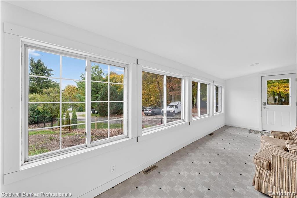 152-mapleleaf R South Maple Leaf Road Lapeer, MI 48446 - Photo 7 of 23