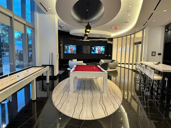 $14,500 | 851 Northeast 1st Avenue, Unit 2212, Miami, FL 33132