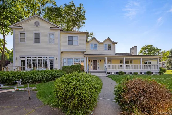 $920,000 | 30 Chestnut Street, Stony Point, NY 10980