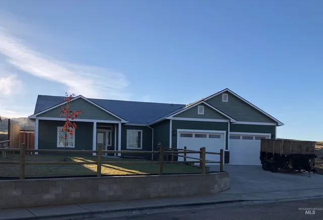 $449,000 | 885 South Iowa Avenue, Payette, ID 83661