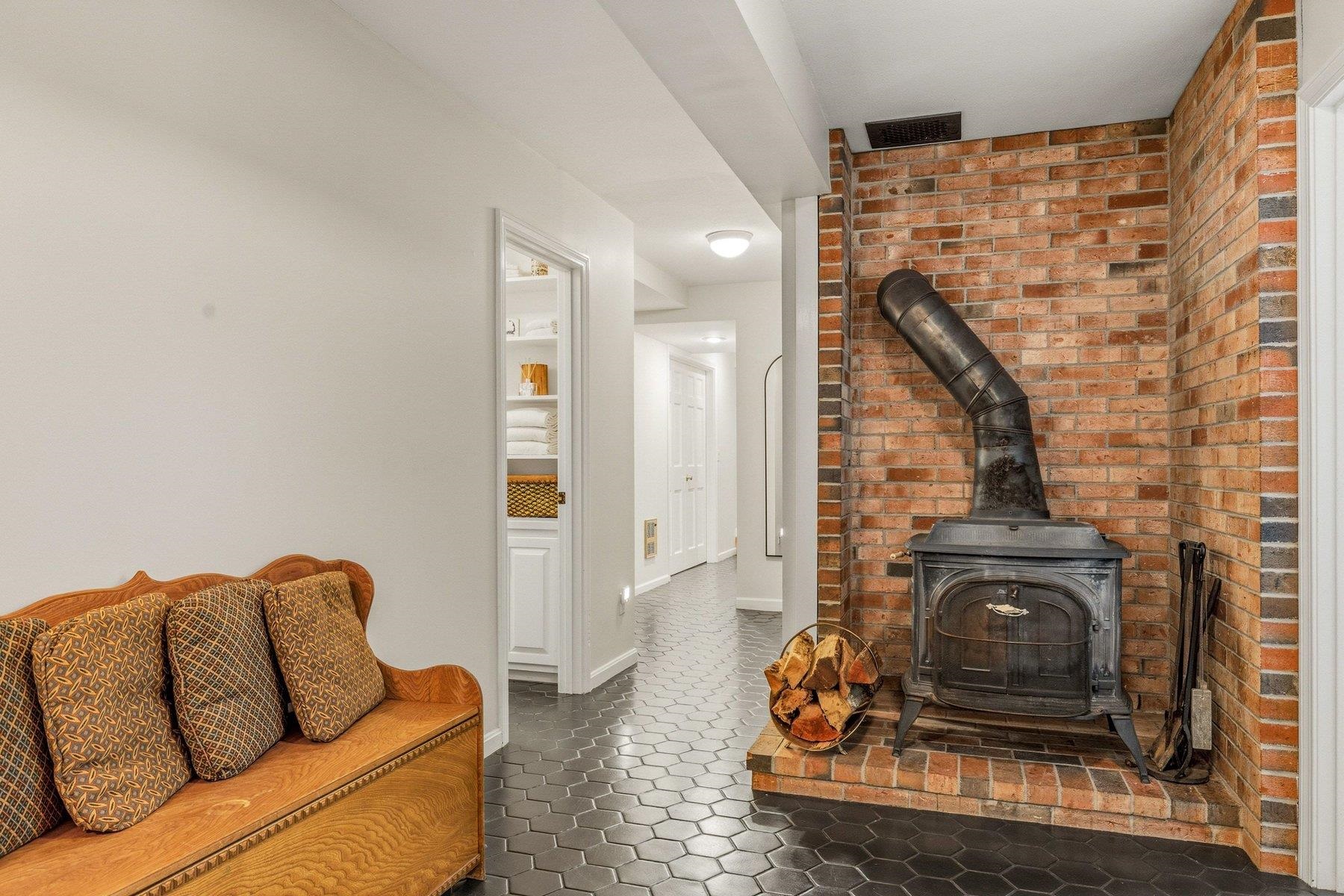6 Millstream Drive Exeter, NH 03833 - Photo 39 of 55