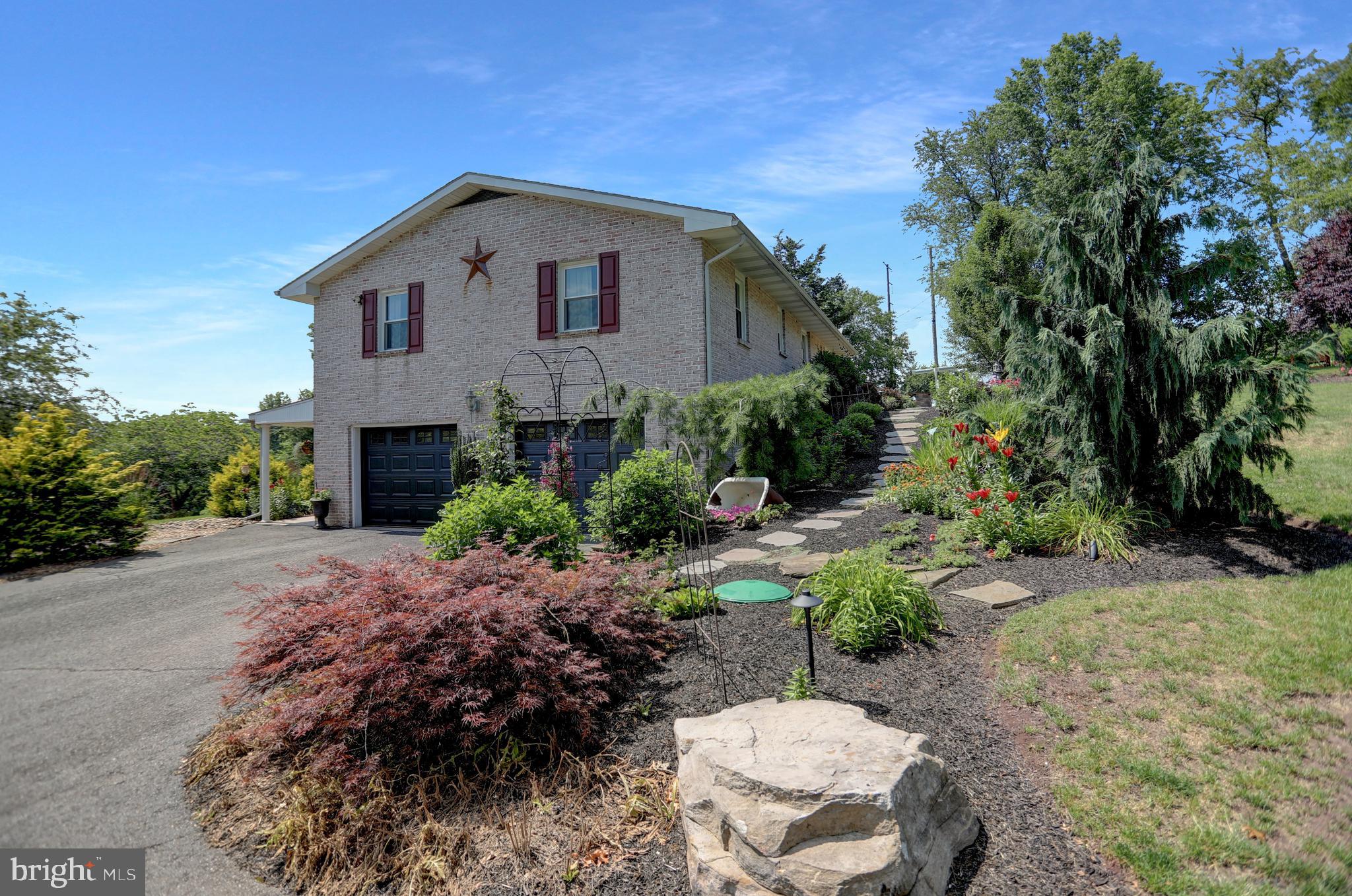 142 South Crossroads Road Lykens, PA 17048 - Photo 3 of 50 Gallery Image 3