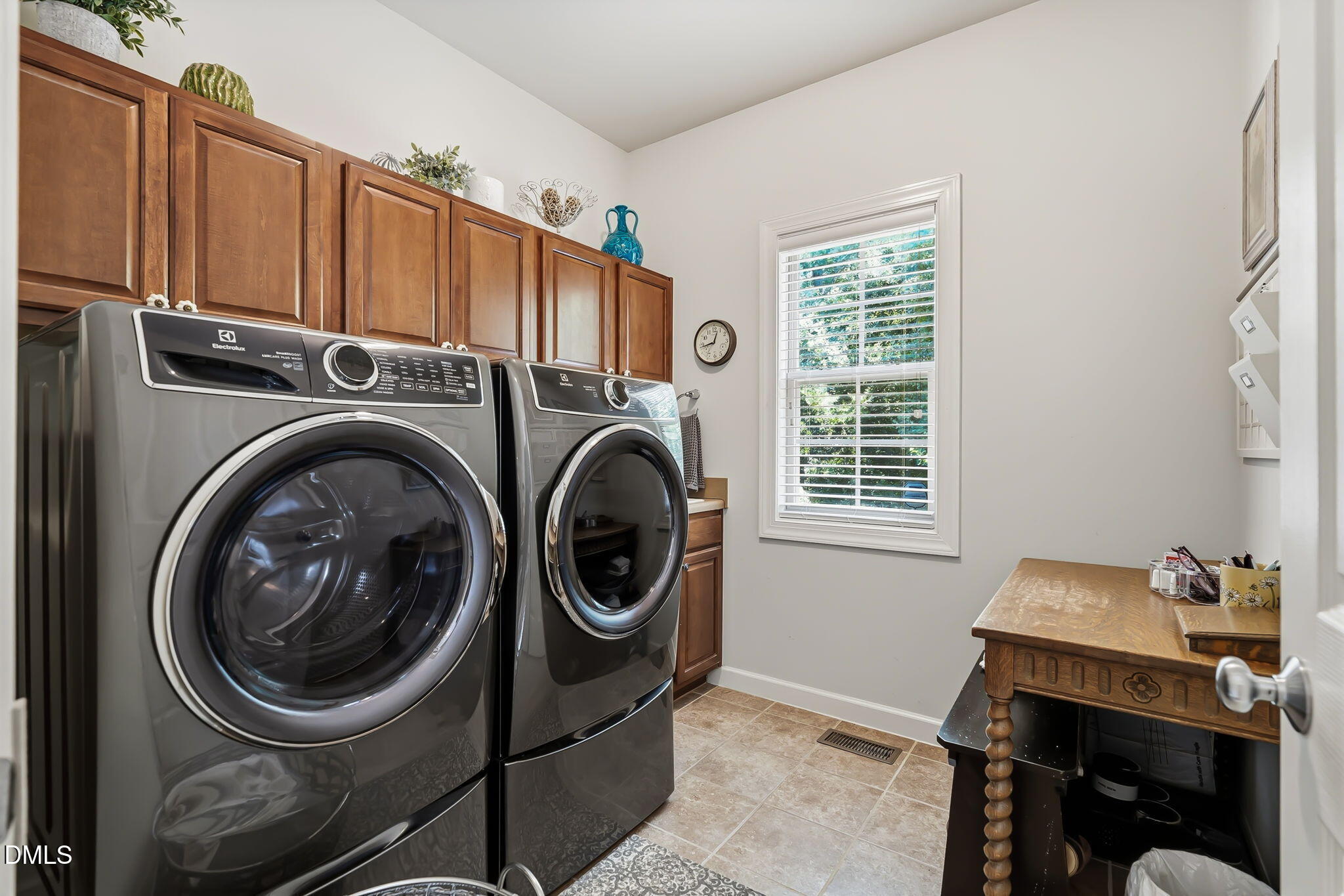8227 Cushing Street Raleigh, NC 27613 - Photo 30 of 77 45-web-or-mls-DSC08458