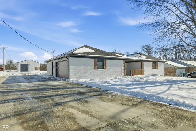 $464,900 | 663 South County Road 75 West, Danville, IN 46122