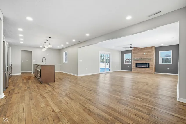 $464,900 | 663 South County Road 75 West, Danville, IN 46122