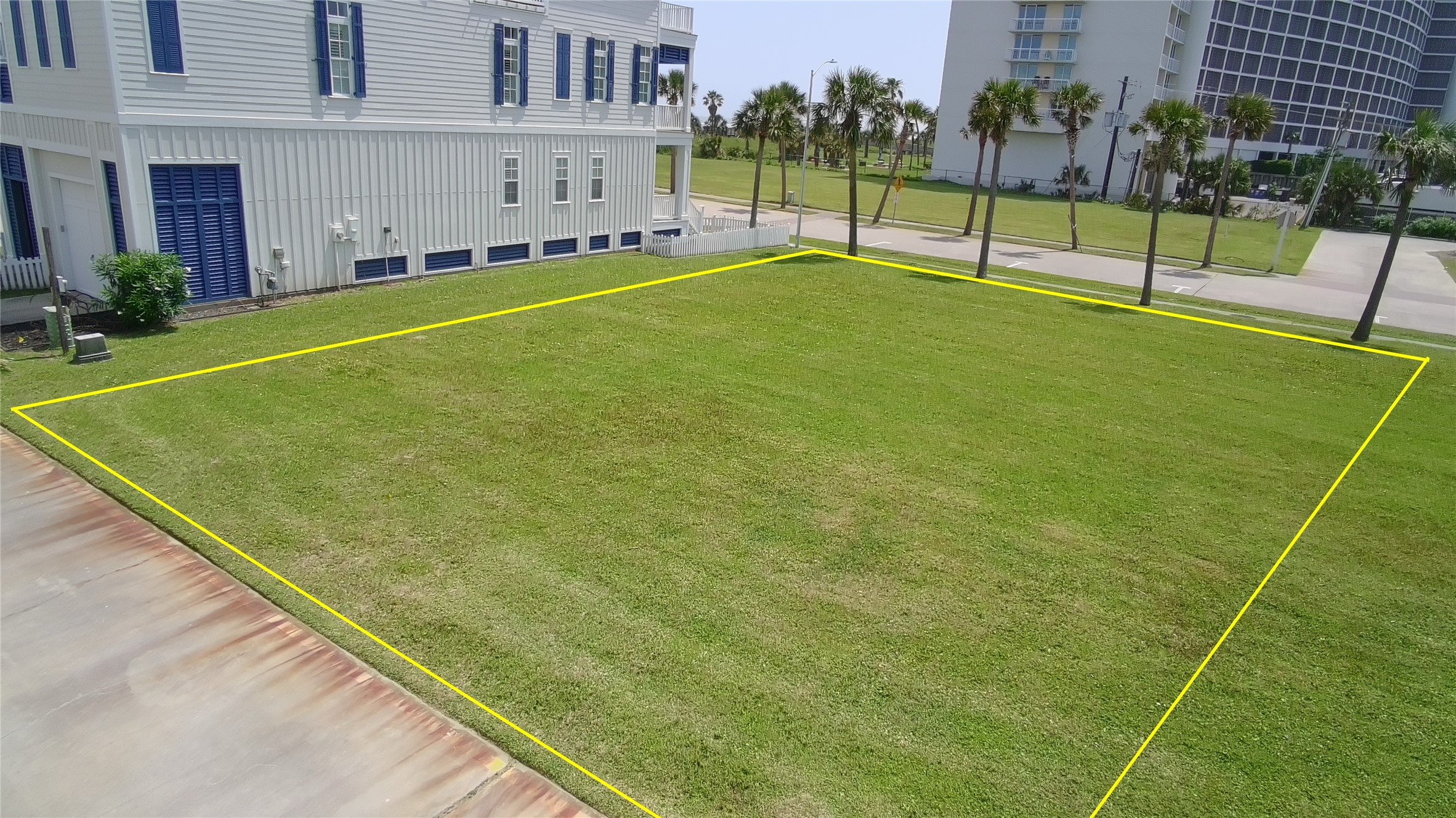 810 Ramsar Road Galveston, TX 77550 - Photo 5 of 11