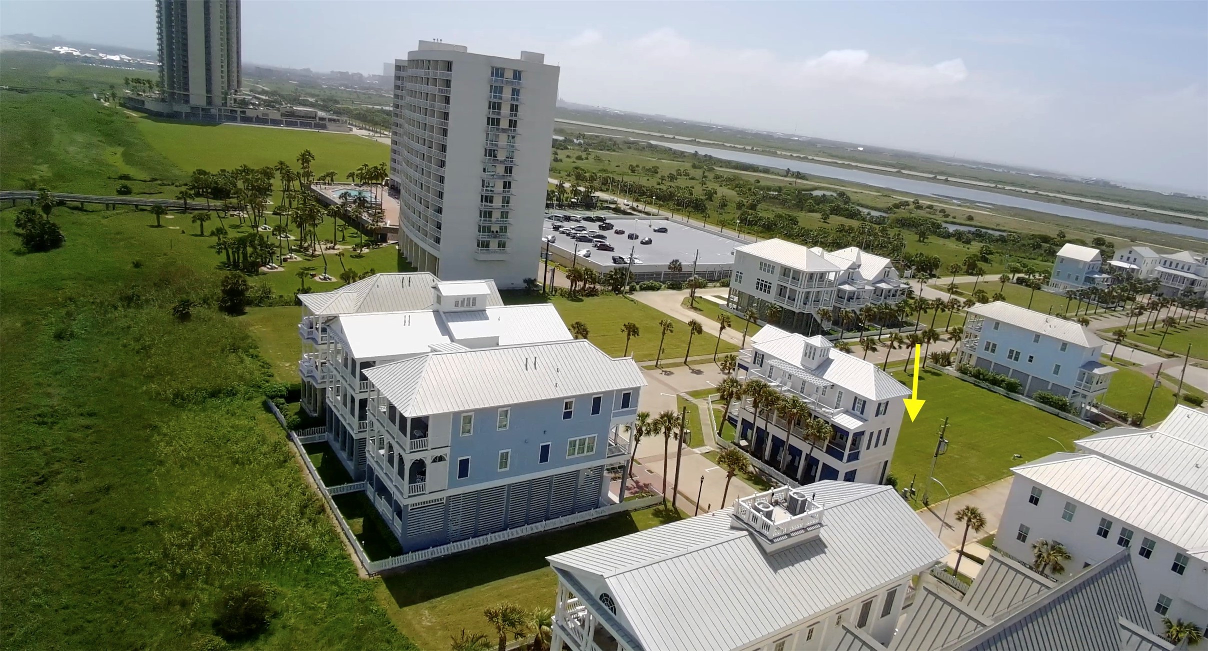 810 Ramsar Road Galveston, TX 77550 - Photo 9 of 11