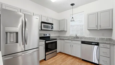 $365,000 | 7277 Charlotte Pike, Unit 203, Nashville, TN 37209