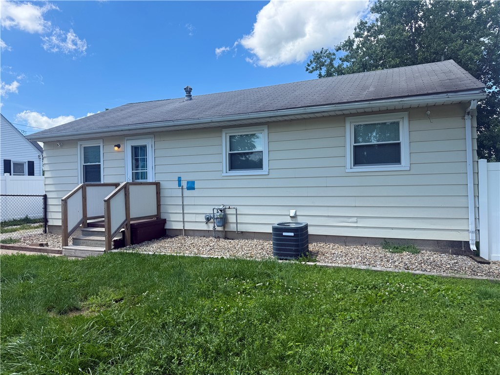 1315 West Division Street Decatur, IL 62526 - Photo 10 of 13 Gallery Image 10