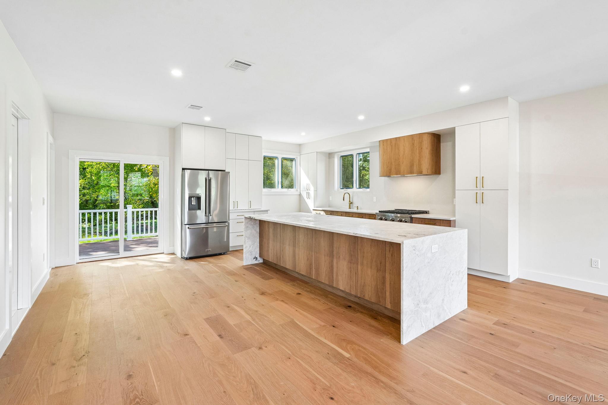 71 Gilchrest Road Valley Cottage, NY 10989 - Photo 14 of 46 Gallery Image 14