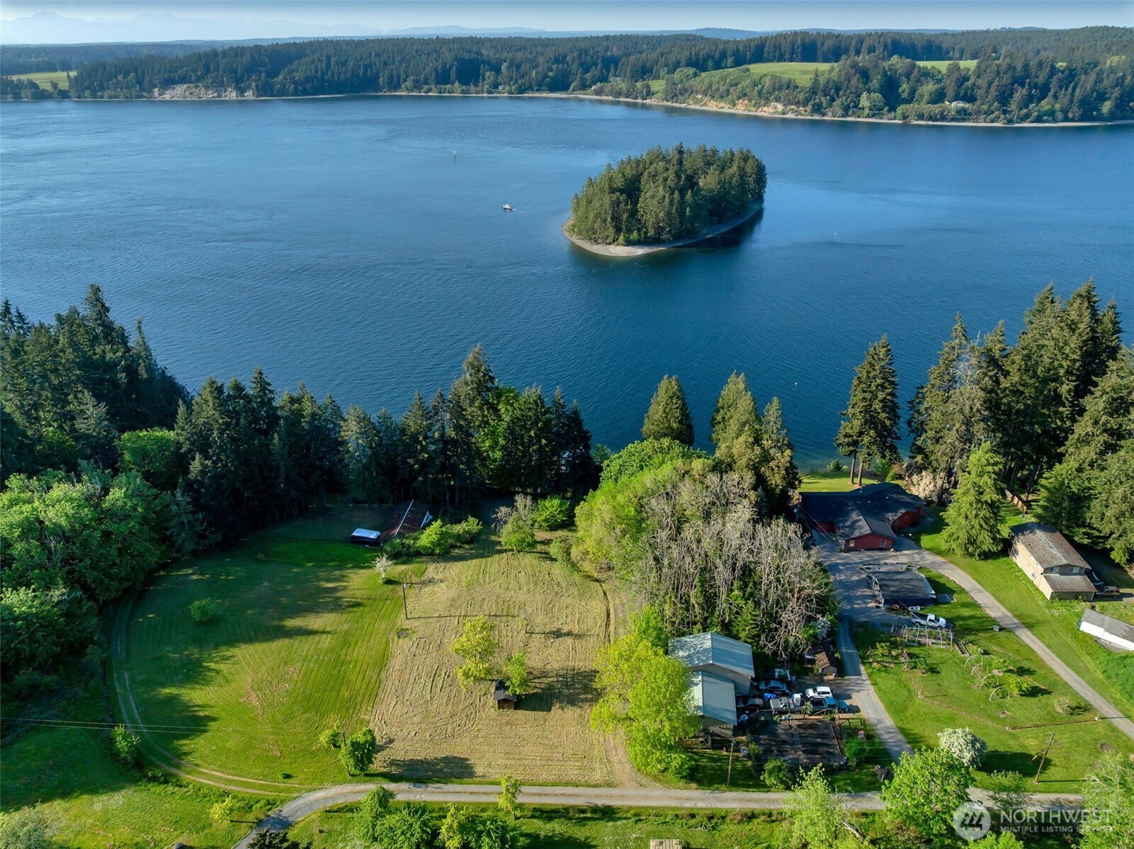 11901 Larson Road Anderson Island, WA 98303 - Photo 32 of 33 Gallery Image 32