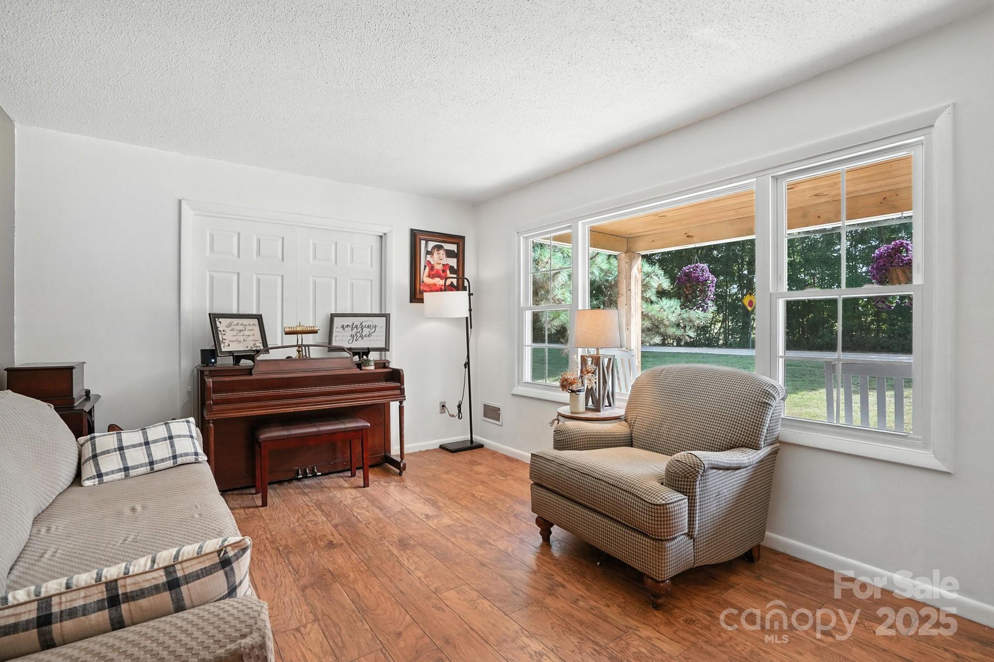 3306 Barr Road Concord, NC 28027 - Photo 7 of 44 Gallery Image 7