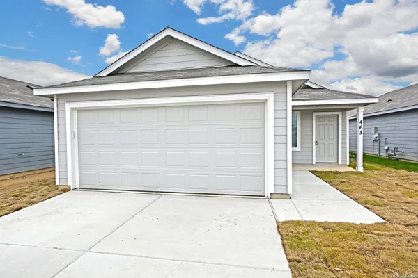 $1,595 | 463 River Run Way, San Antonio, TX 78220