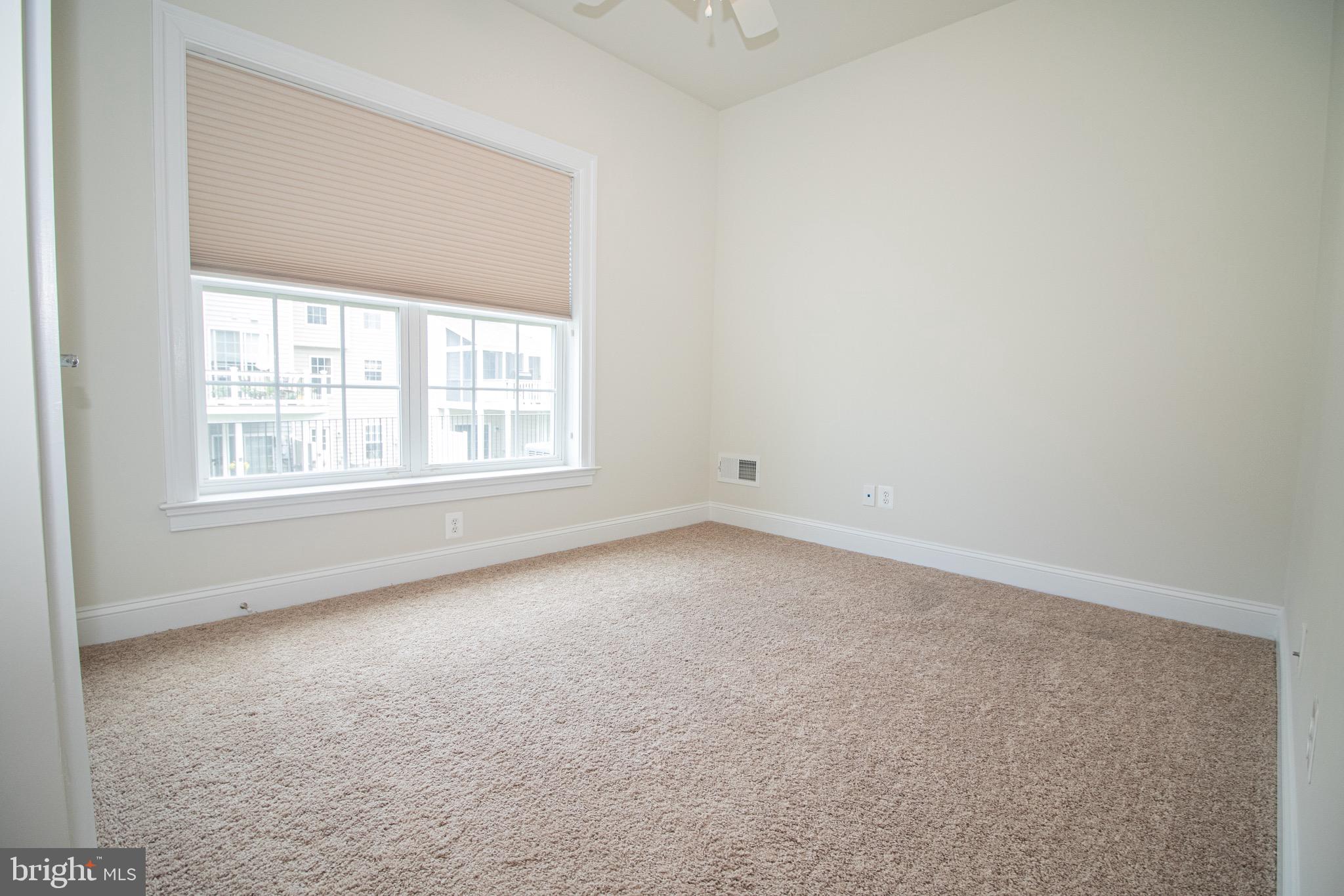 22275 Rampsbeck Terrace Ashburn, VA 20148 - Photo 32 of 52