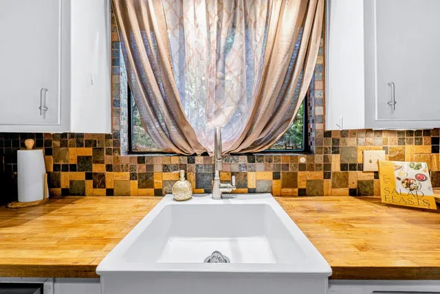 $399,000 | 6169 Kokanee Lane, Pollock Pines, CA 95726