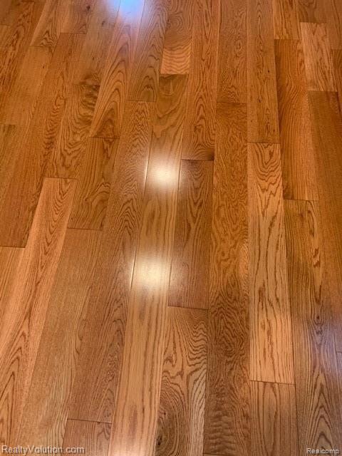 1805 Mayfield Road Lapeer, MI 48446 - Photo 8 of 38 IMG_0515.jpg
