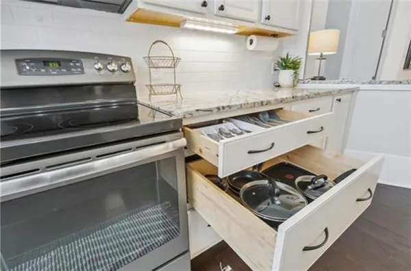 $4,900 | 518 South Rampart Street, New Orleans, LA 70113