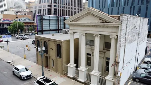 $4,900 | 518 South Rampart Street, New Orleans, LA 70113