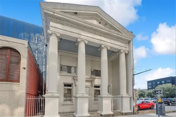 $4,900 | 518 South Rampart Street, New Orleans, LA 70113