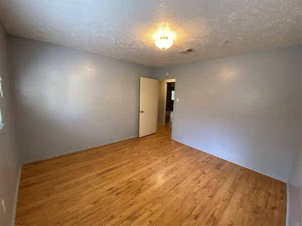 $2,000 | 19311 Spanish Needle Drive, Houston, TX 77084