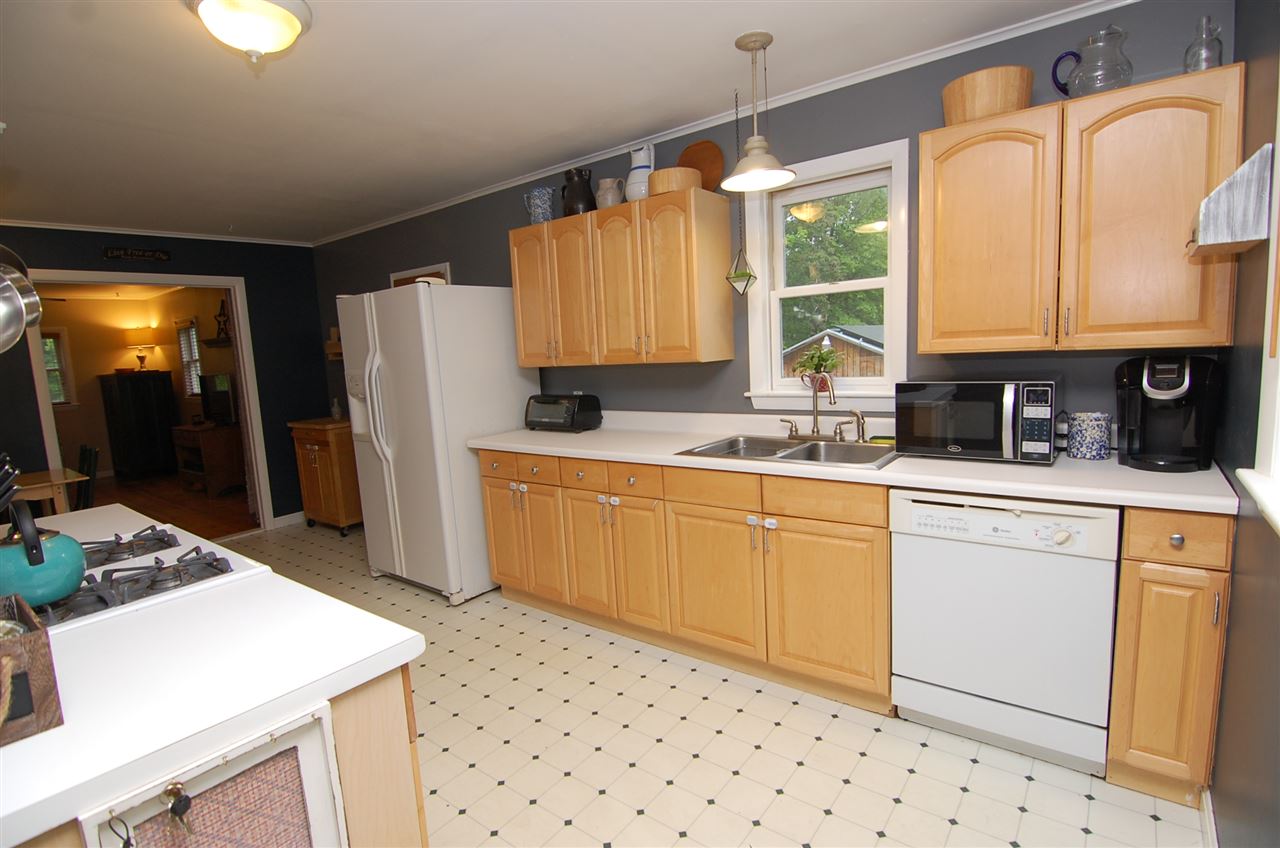 149 Iron Kettle Road Warner, NH 03278 - Photo 14 of 20