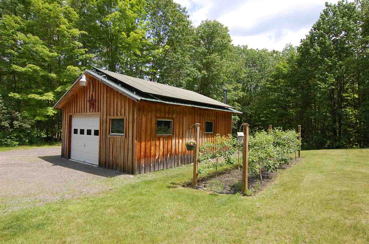149 Iron Kettle Road Warner, NH 03278 - Photo 4 of 20