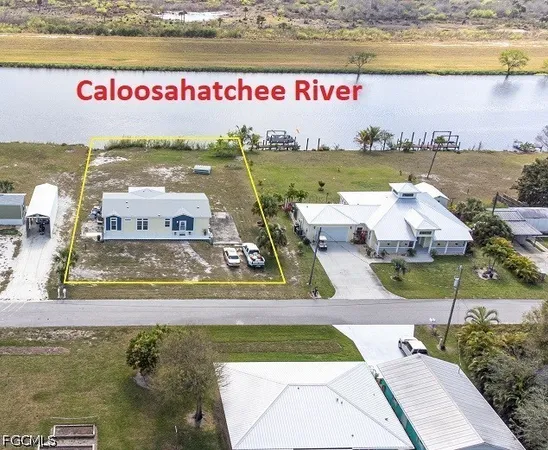 $3,000 | 1084 East Anchor Lane, Moore Haven, FL 33471