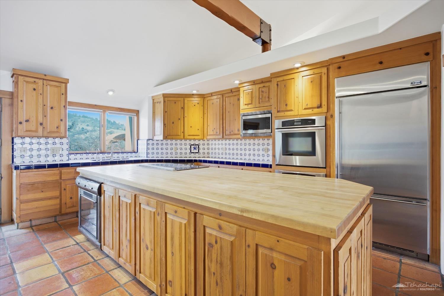 28221 Cumberland Road Tehachapi, CA 93561 - Photo 28 of 98 Gallery Image 28