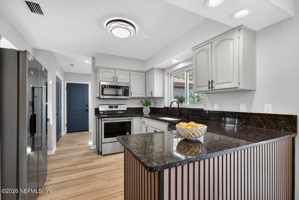 3389 Hermitage Road East Jacksonville, FL 32277 - Photo 13 of 37 hermitage kitchen