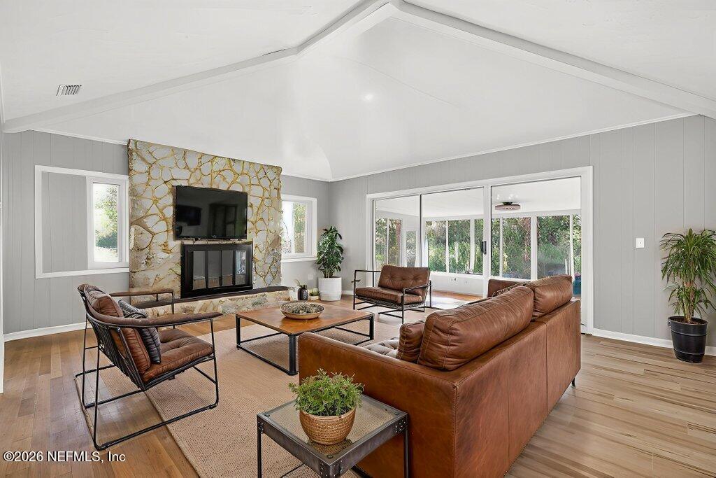 3389 Hermitage Road East Jacksonville, FL 32277 - Photo 18 of 37 hermitage den1