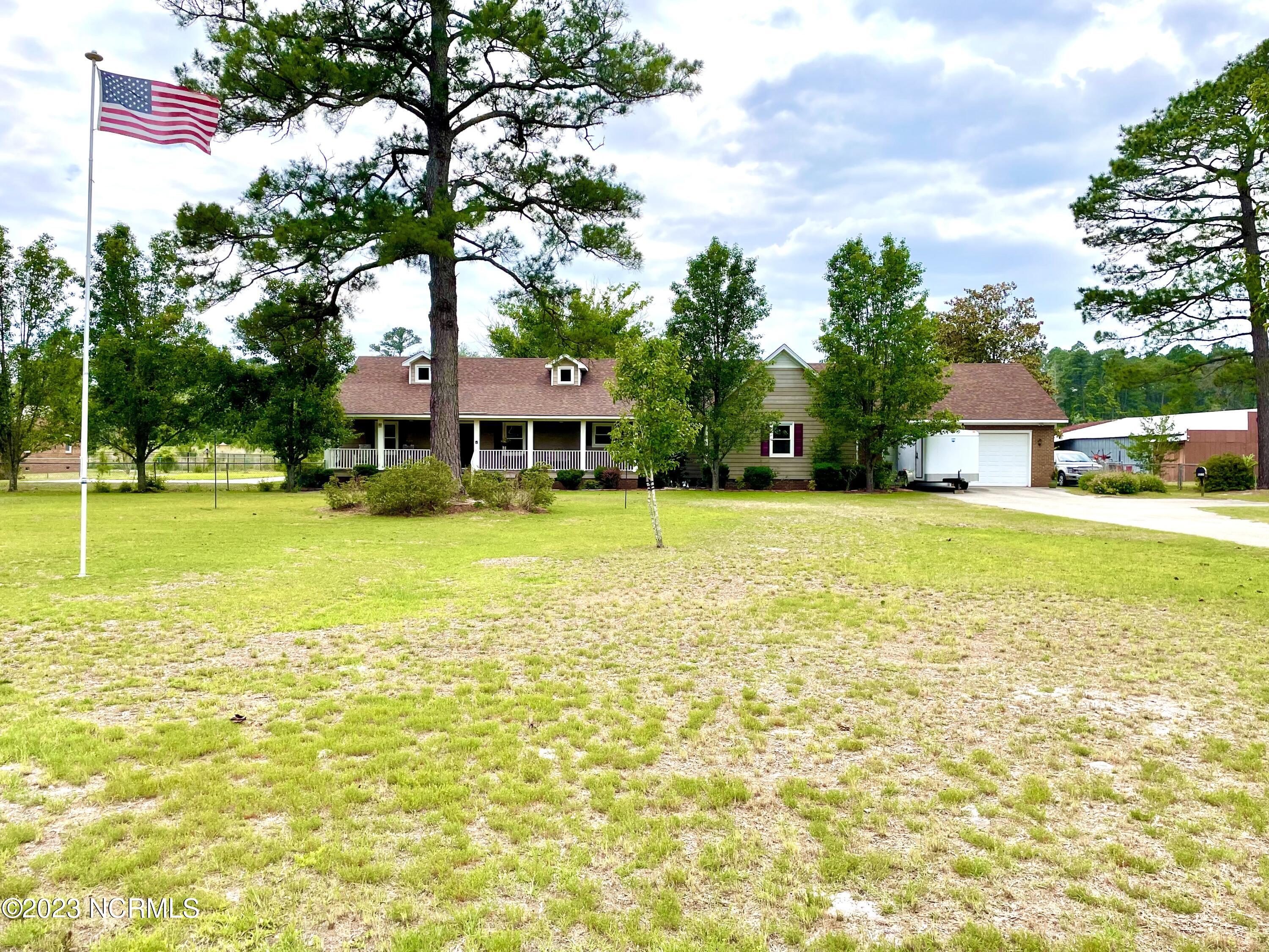 123 Lakewood Road Elizabethtown, NC 28337 - Photo 1 of 29 IMG_4589