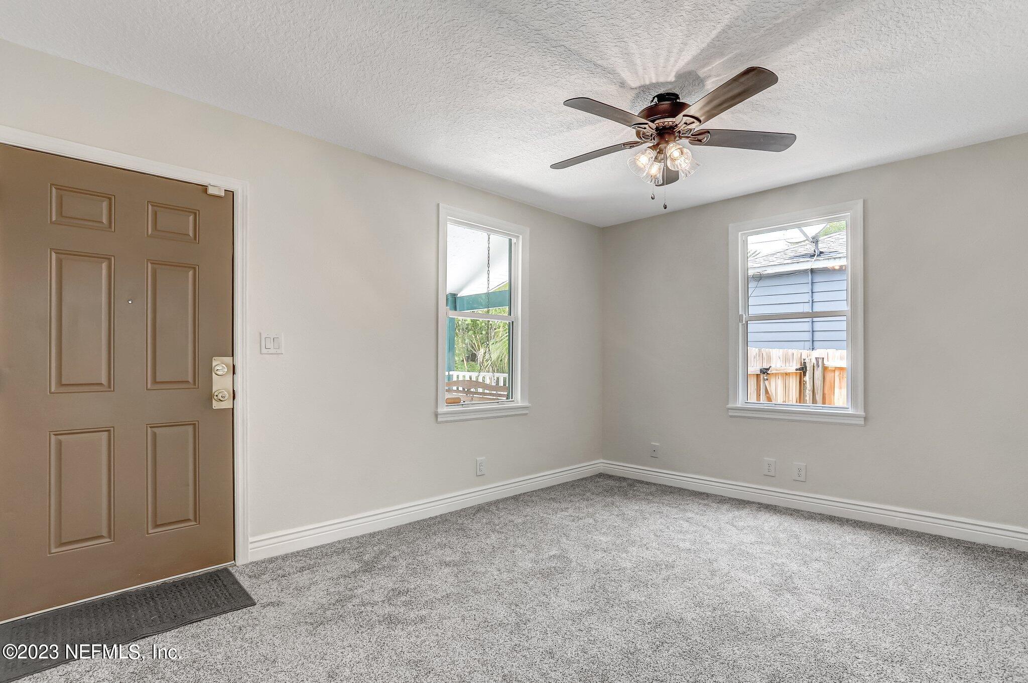 709 Ralph Street Jacksonville, FL 32204 - Photo 10 of 103 living room